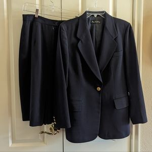 Vintage Ann Freedberg 2 Piece Suit Navy 10 Jacket & Skirt Kick Pleat
